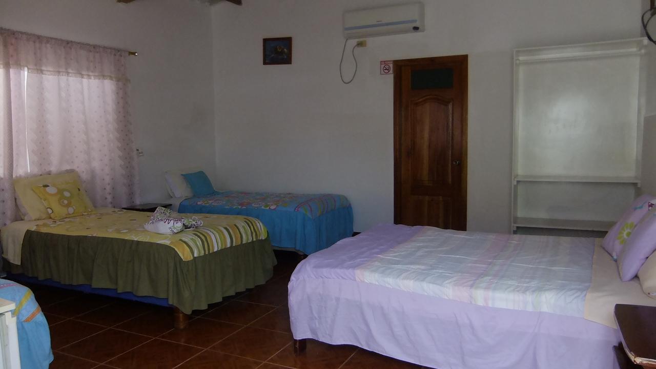 Hospedaje Mother Fanny Puerto Villamil Exterior foto