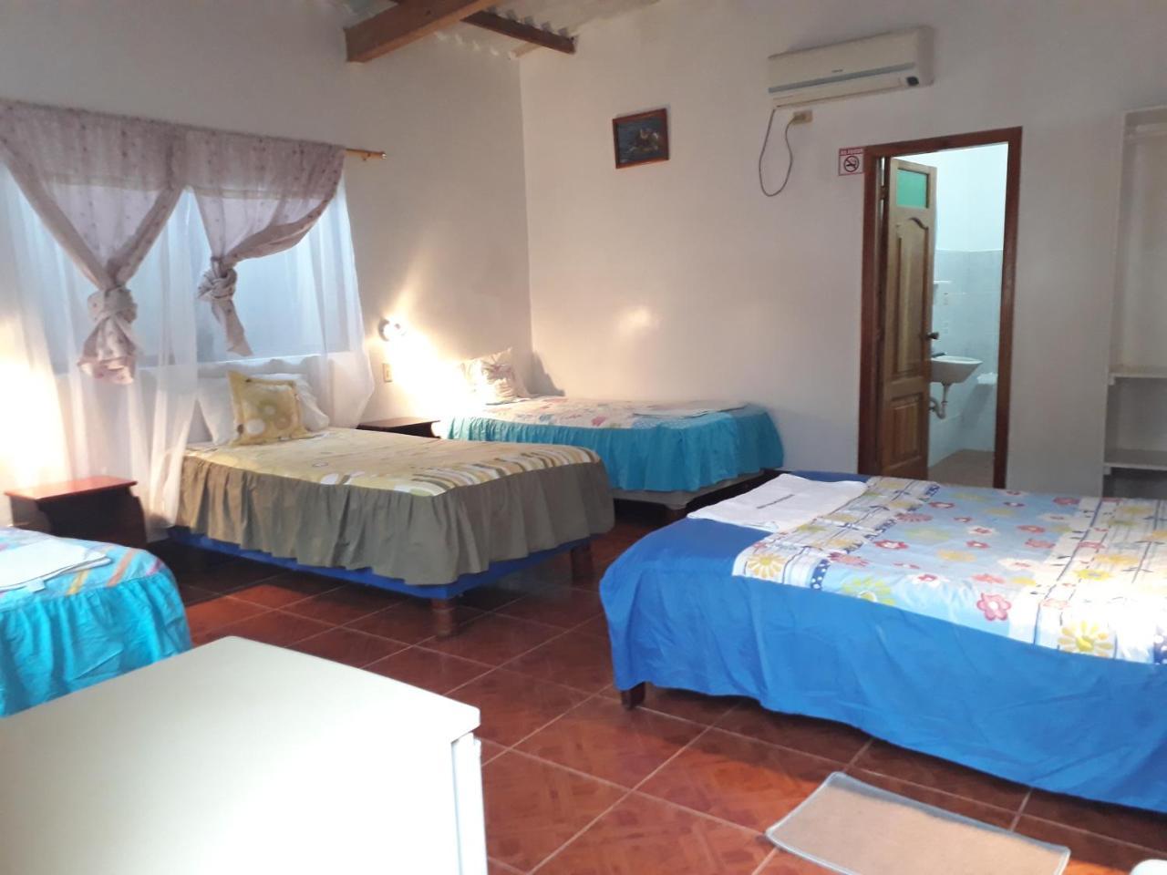 Hospedaje Mother Fanny Puerto Villamil Exterior foto